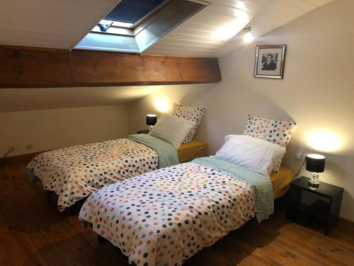 Maison De Ville Avec Garage พุราเดส์ ภายนอก รูปภาพ