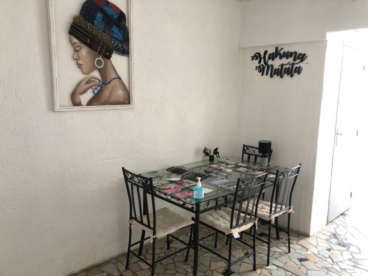 Maison De Ville Avec Garage พุราเดส์ ภายนอก รูปภาพ